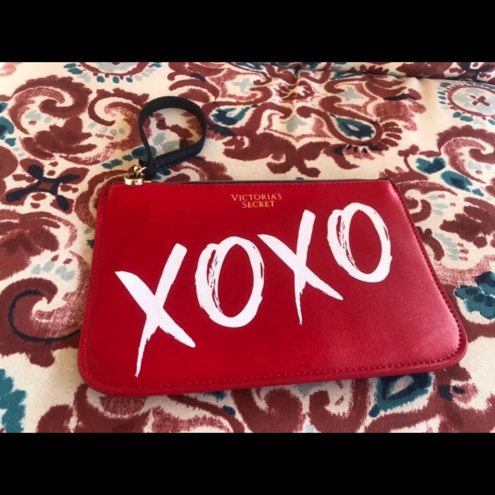 ❤️Victoria's Secret Red Cosmetic Bag XOXO